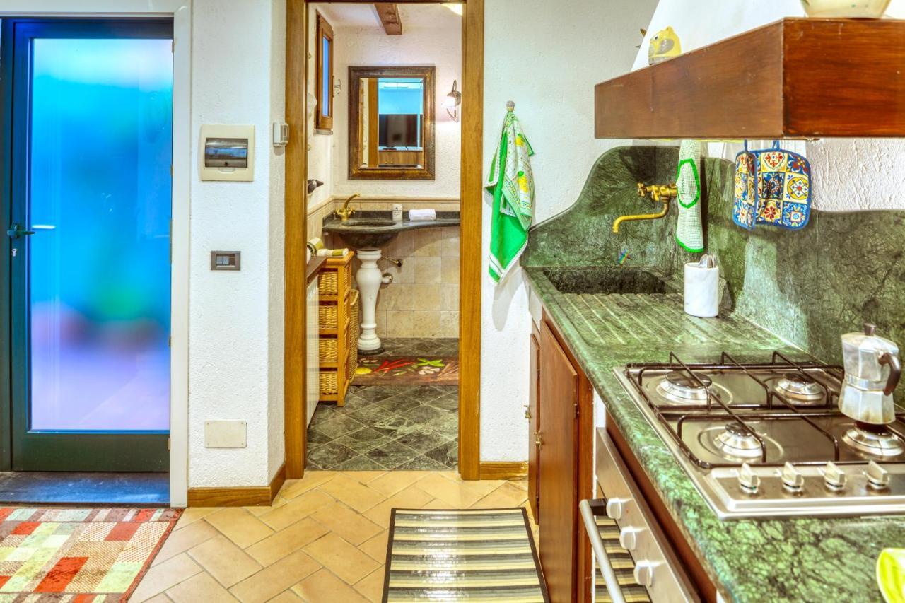 Mario Apartment With Garden เลวานโต ภายนอก รูปภาพ